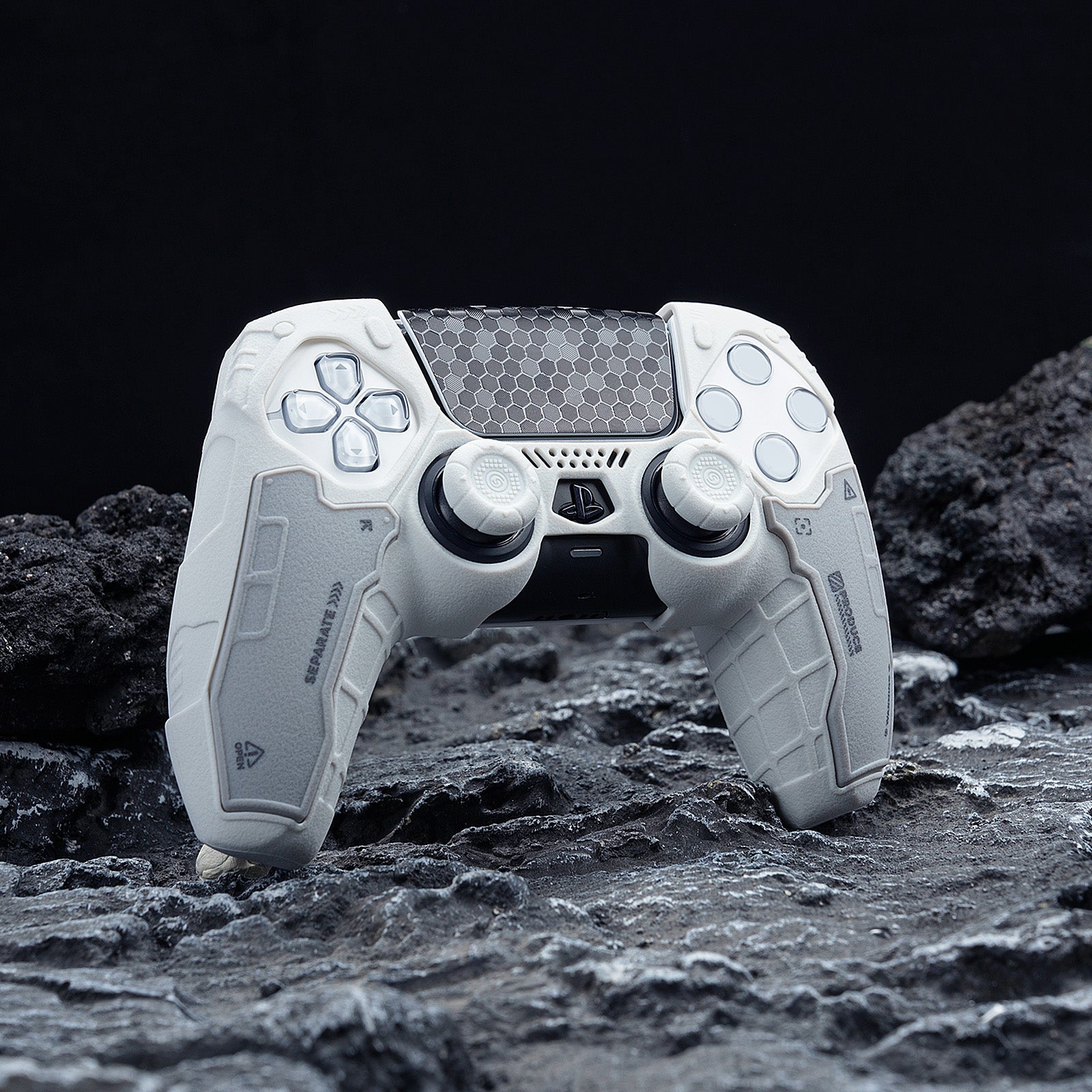 GESTAC  PS5 Tactical Vanguard Controller Cover – Dawn White